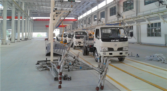 <a href=http://m.qmmq.net.cn/ssc target=_blank class=infotextkey>灑水車</a>圖片